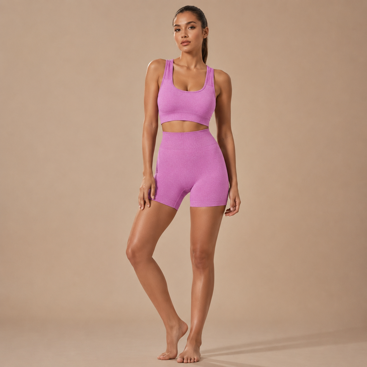 2-Piece Women’s Seamless Pilates Short Set